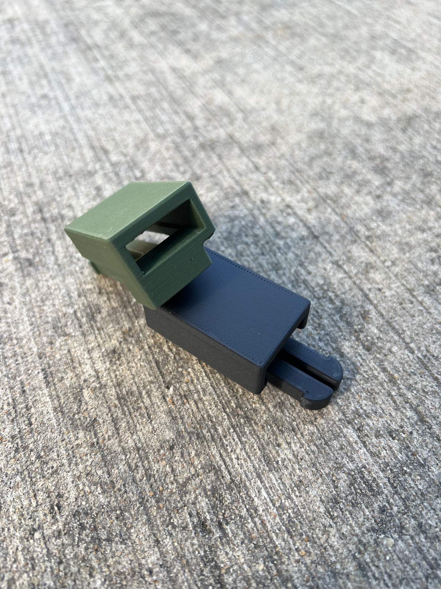 Folding Yagi Antenna Grip